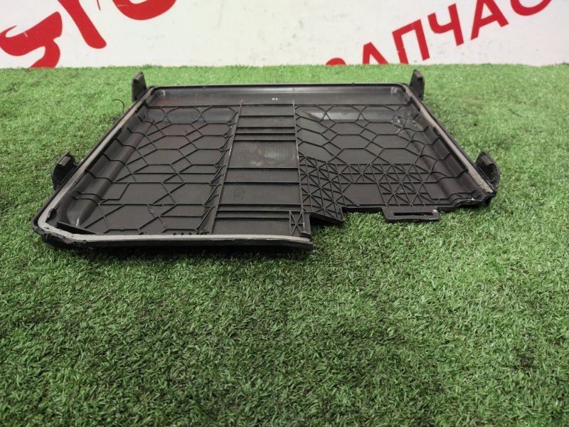 Крышка аккумулятора, 1000 рублей, Красноярск