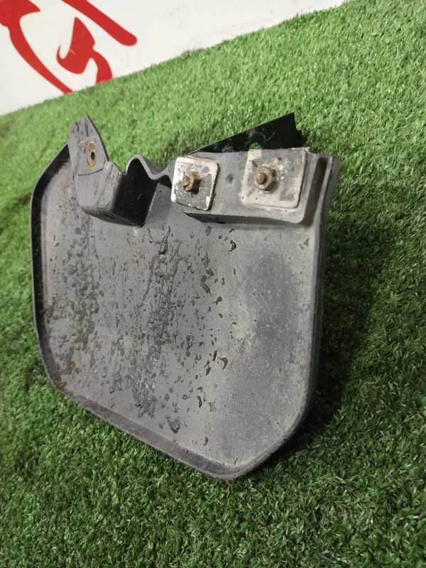 Брызговик, 1500 рублей, Красноярск