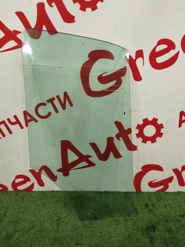 Стекло боковое, 3500 рублей, Красноярск