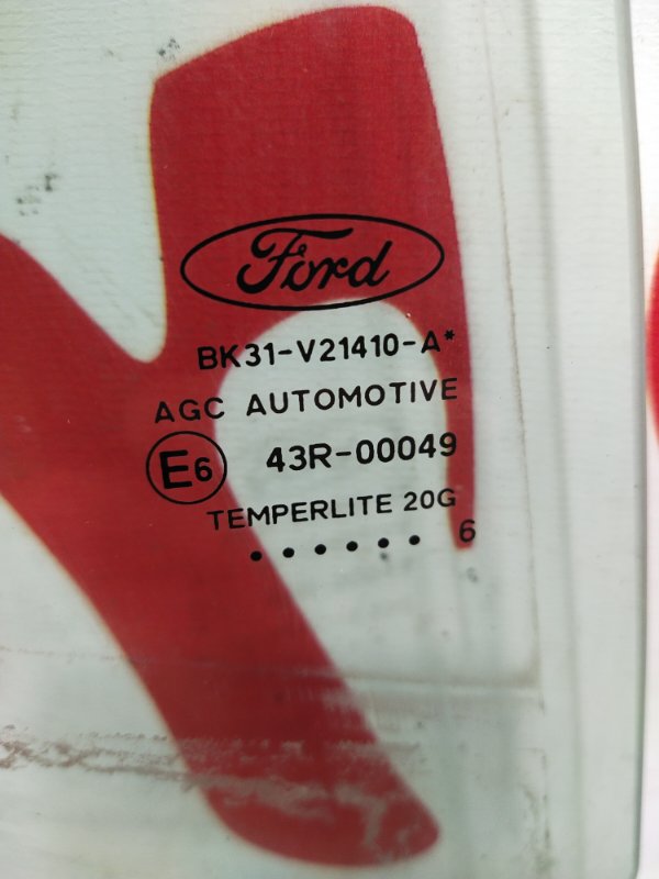 Стекло боковое, 3500 рублей, Красноярск