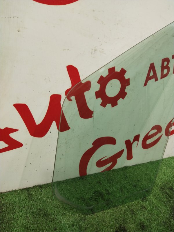 Стекло боковое, 3000 рублей, Красноярск