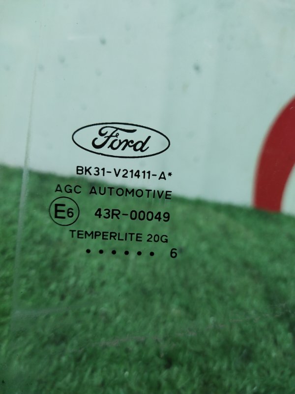 Стекло боковое, 3500 рублей, Красноярск