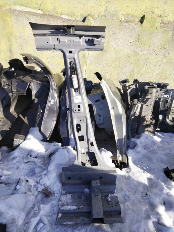 Центральная стойка кузова, 7000 рублей, Красноярск