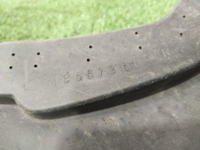 Брызговик, 300 рублей, Красноярск