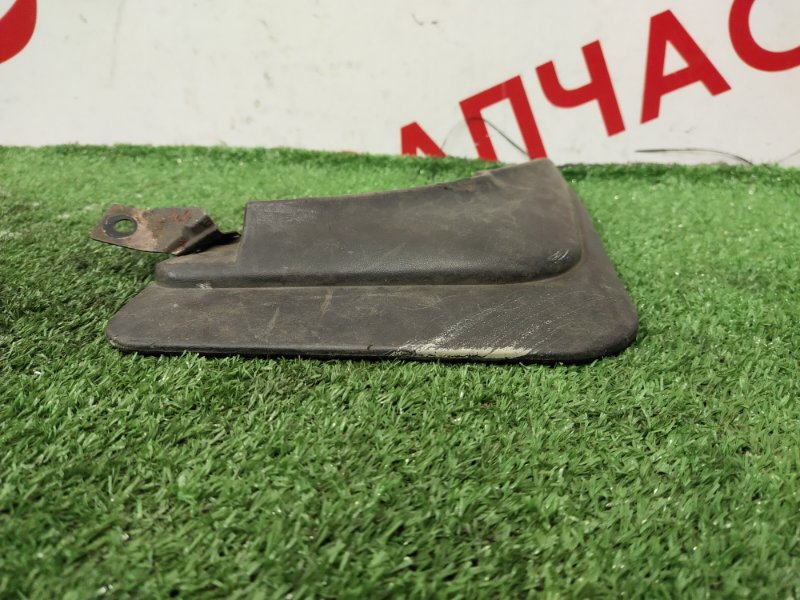 Брызговик, 300 рублей, Красноярск