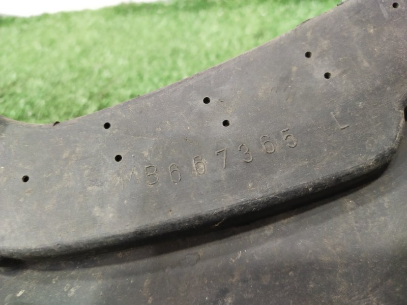 Брызговик, 300 рублей, Красноярск