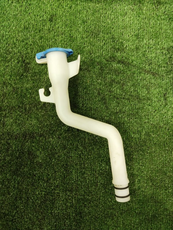 Заливная горловина бачка омывателя, 600 рублей, Красноярск