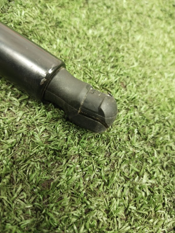 Амортизатор капота, 1500 рублей, Красноярск