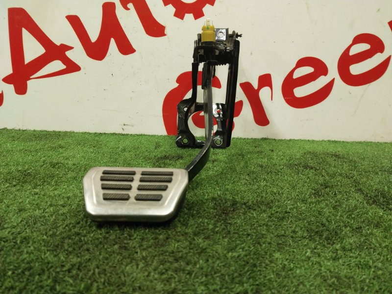 Педаль тормоза, 1500 рублей, Красноярск