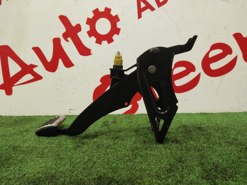 Педаль тормоза, 1500 рублей, Красноярск