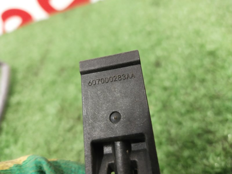 Форсунка стеклоомывателя, 1000 рублей, Красноярск