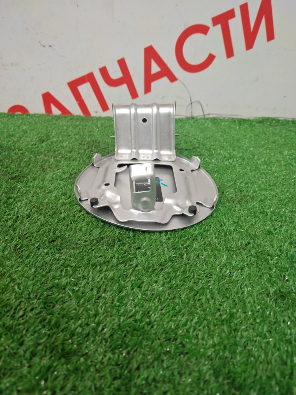 Лючок топливного бака, 3000 рублей, Красноярск