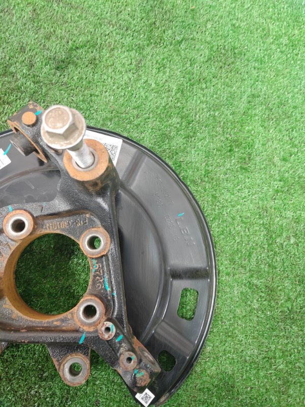 Кулак поворотный, 8000 рублей, Красноярск