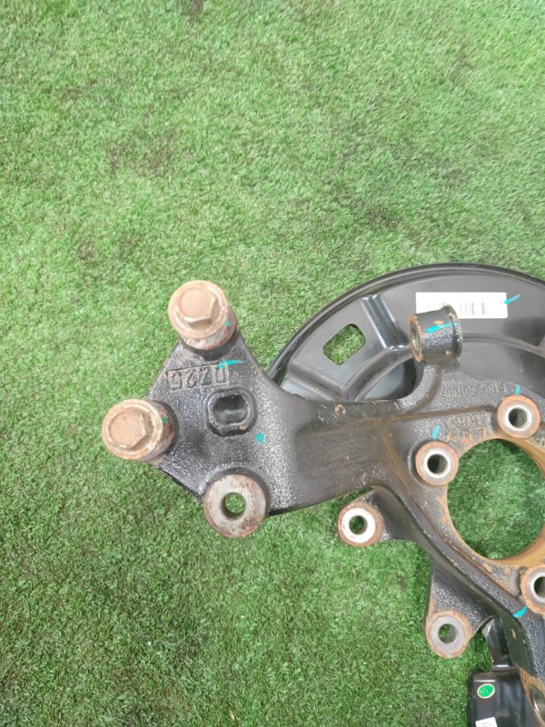 Кулак поворотный, 8000 рублей, Красноярск