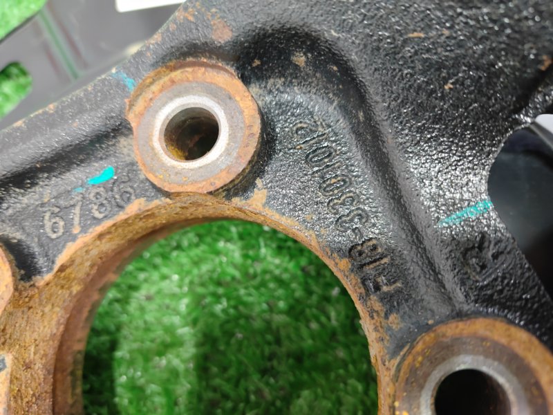 Кулак поворотный, 8000 рублей, Красноярск