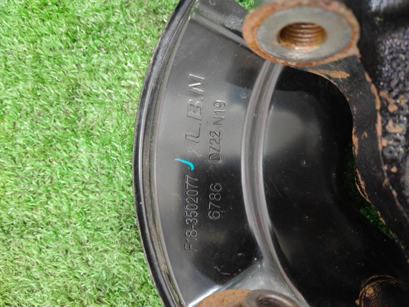 Кулак поворотный, 8000 рублей, Красноярск