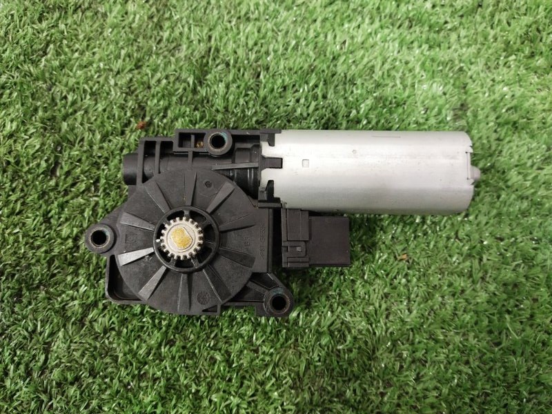 Мотор люка, 2000 рублей, Красноярск