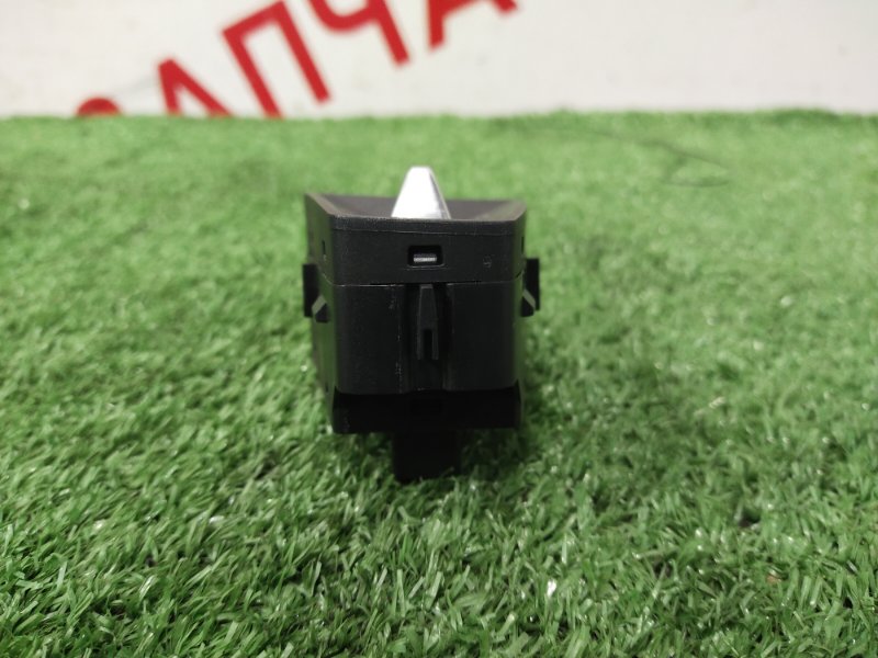 Кнопки в салон, 1000 рублей, Красноярск