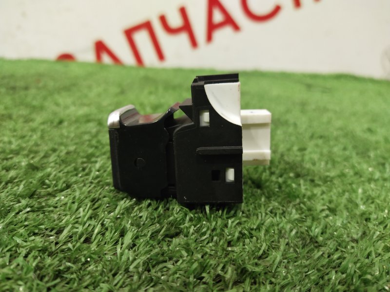 Кнопка стояночного тормоза, 1000 рублей, Красноярск