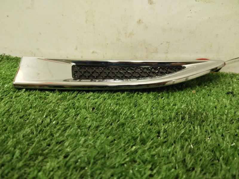 Накладка на крыло, 1000 рублей, Красноярск