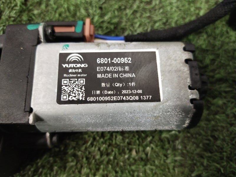 Мотор регулировки сиденья, 6000 рублей, Красноярск