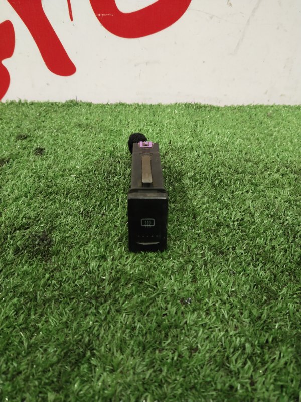 Кнопка обогрева заднего стекла, 500 рублей, Красноярск