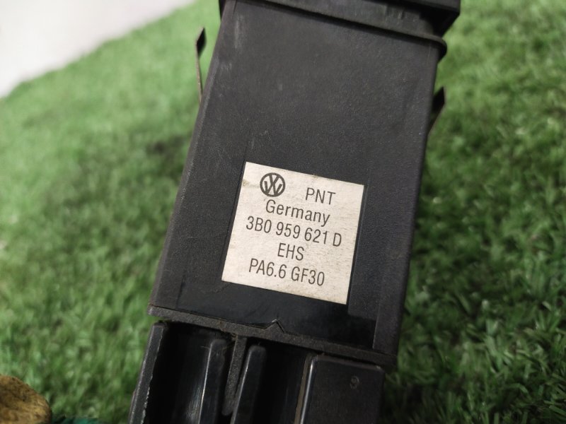 Кнопка обогрева заднего стекла, 500 рублей, Красноярск