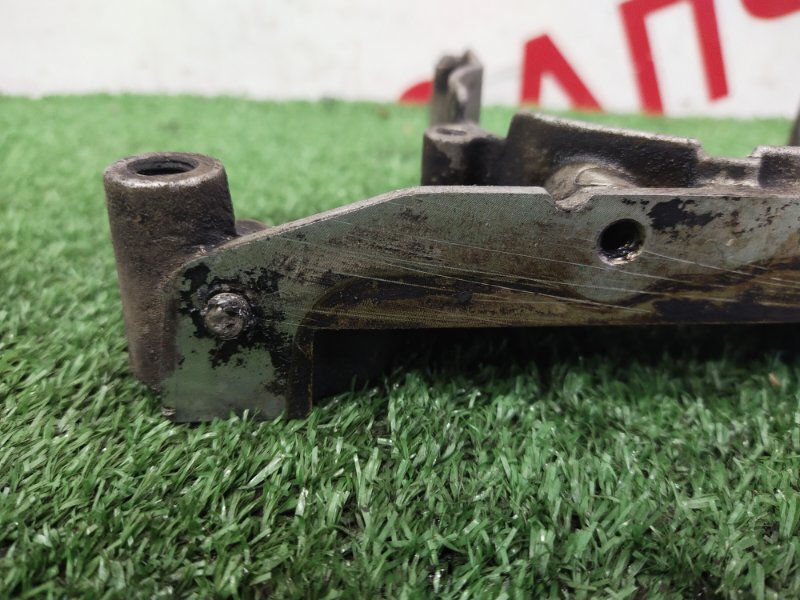 Лобовина двигателя, 500 рублей, Красноярск