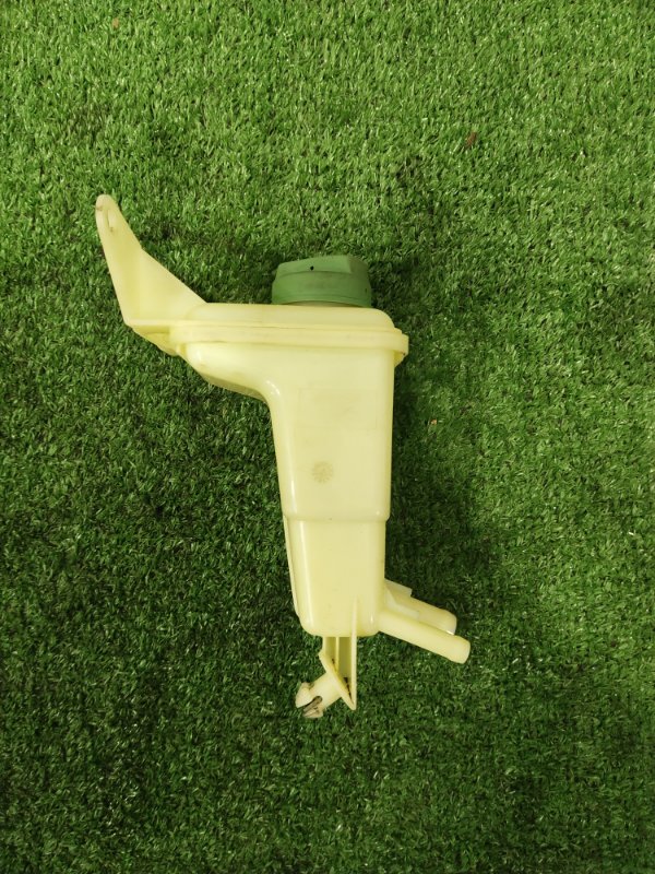 Бачок гидроусилителя руля, 1000 рублей, Красноярск