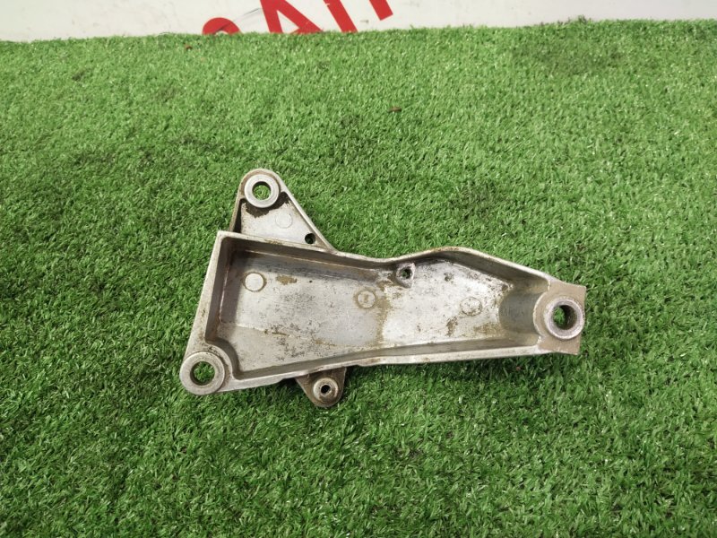 Кронштейн КПП, 1000 рублей, Красноярск