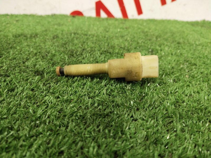 Концевик педали тормоза, 500 рублей, Красноярск