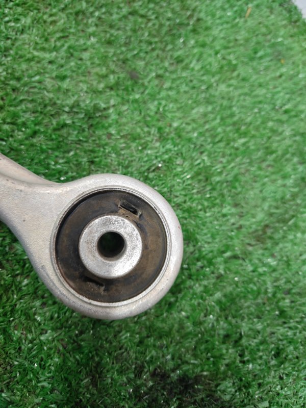 Рычаг подвески верхний, 500 рублей, Красноярск