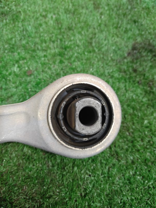 Рычаг подвески нижний, 1000 рублей, Красноярск