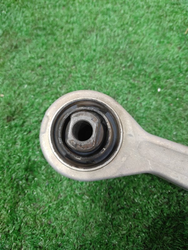 Рычаг подвески нижний, 1000 рублей, Красноярск