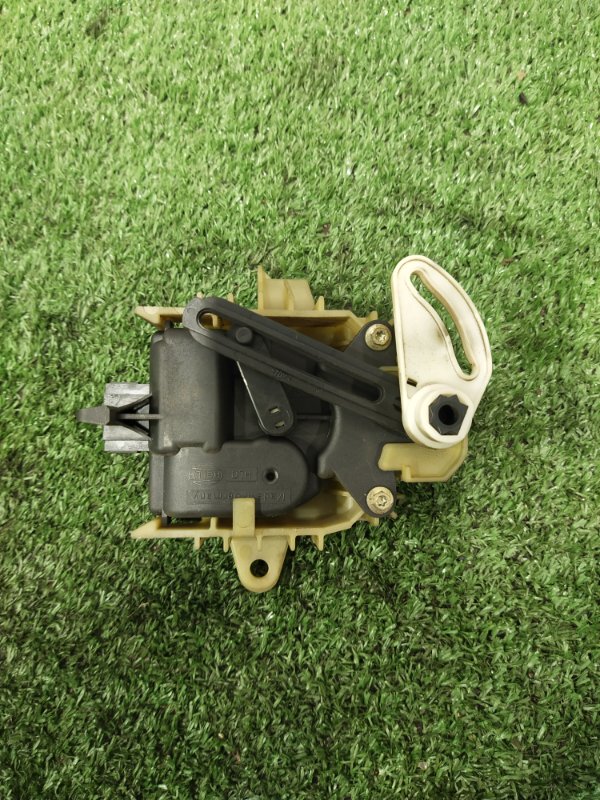 Сервопривод заслонок печки, 1000 рублей, Красноярск