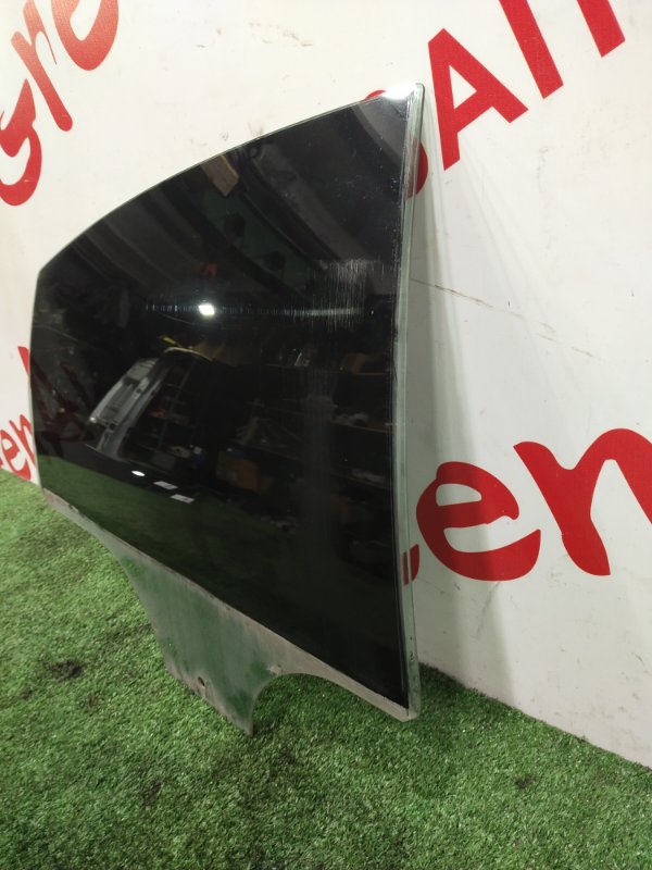 Стекло боковое, 1000 рублей, Красноярск