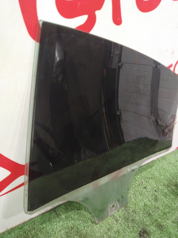 Стекло боковое, 1000 рублей, Красноярск