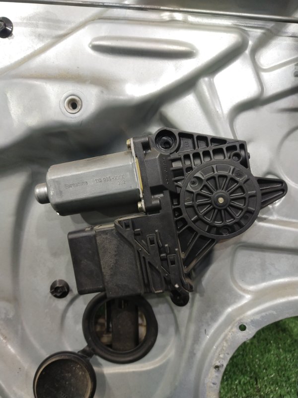 Стеклоподъемник, 2000 рублей, Красноярск