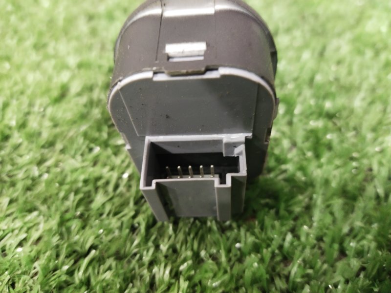 Блок управления зеркалами, 500 рублей, Красноярск