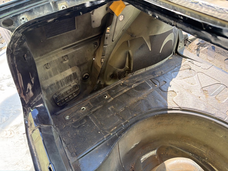 Крыло, 10000 рублей, Красноярск