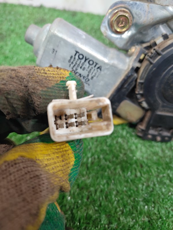 Стеклоподъемник, 300 рублей, Красноярск