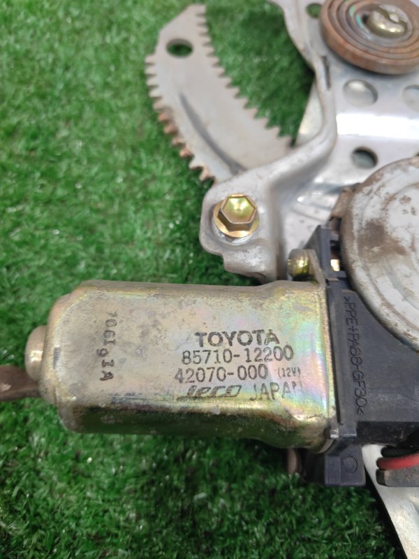 Стеклоподъемник, 300 рублей, Красноярск