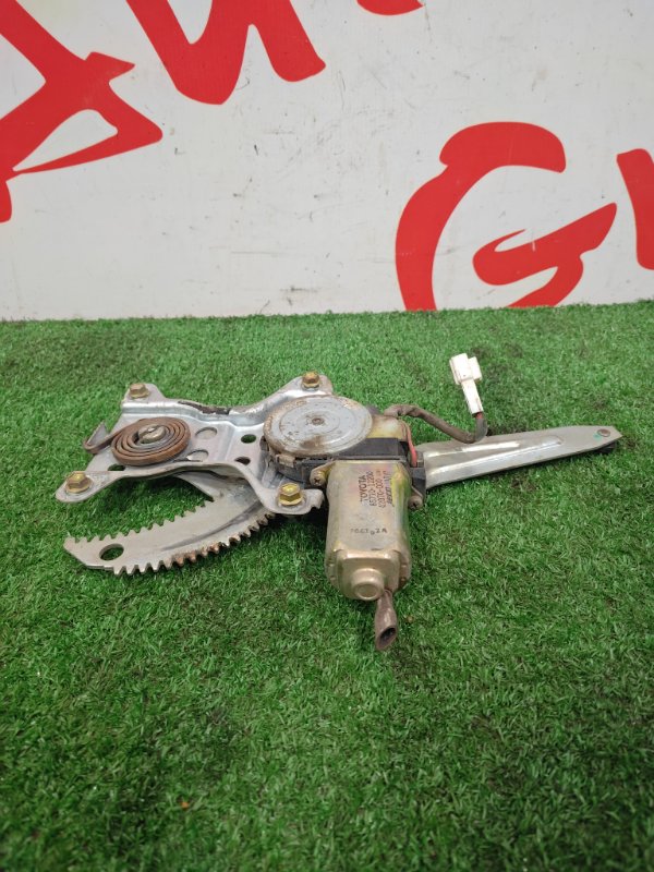 Стеклоподъемник, 300 рублей, Красноярск