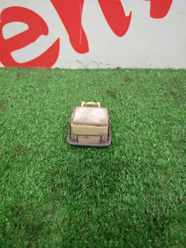 Кнопка стеклоподъемника, 200 рублей, Красноярск