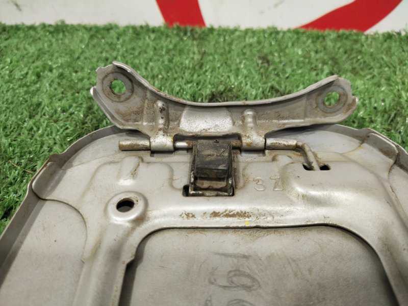 Лючок топливного бака, 200 рублей, Красноярск