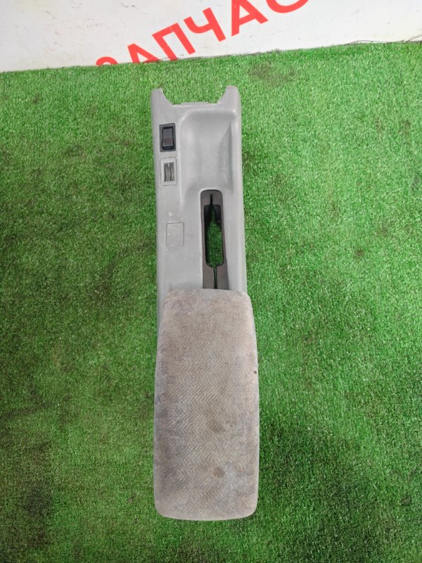 Подлокотник, 500 рублей, Красноярск