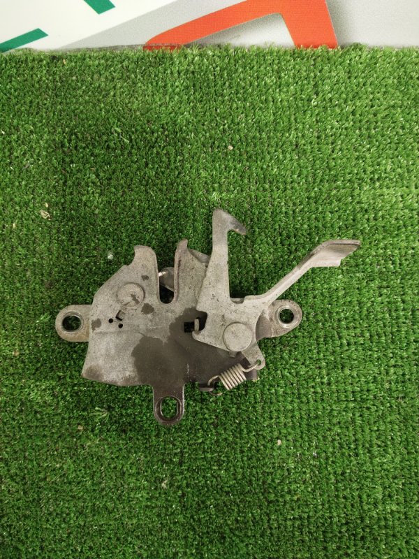 Замок капота, 300 рублей, Красноярск