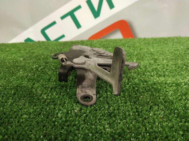 Замок капота, 300 рублей, Красноярск