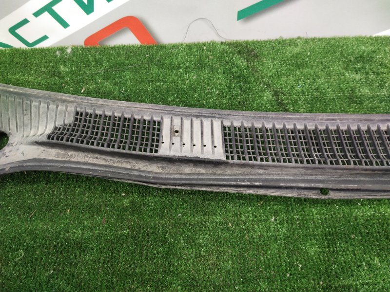 Решетка под лобовое стекло, 300 рублей, Красноярск