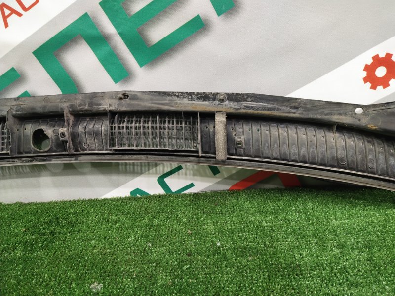 Решетка под лобовое стекло, 300 рублей, Красноярск